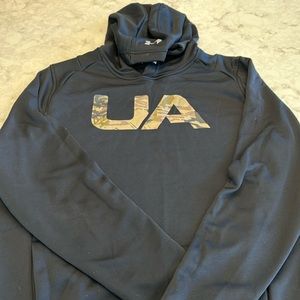 Under Armour Hoodie